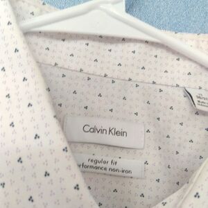 Calvin Klein Regular Fit Dress‎ Shirt Performance Non-Iron 16 36/37